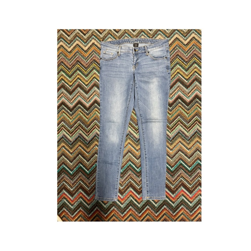 Women's Blue Jeans